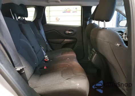 2019 Jeep Cherokee Latitude z USA, uszkodzony, nr VIN 1C4PJLCX8KD466860